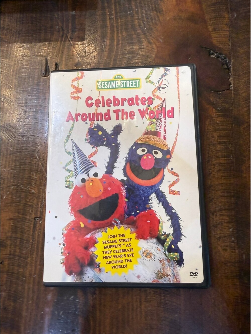 Sesame Street Celebrates Around The World DVD (2004)